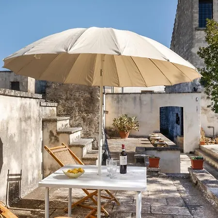 Salento 4 Stars - White *