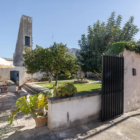 Salento 4 Stars - White *