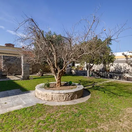 Apartment Salento 4 Stars - White